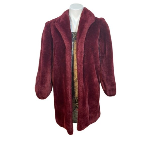 Vintage Howard Wolf Burgandy Faux Fur coat mob wife - Picture 2 of 11